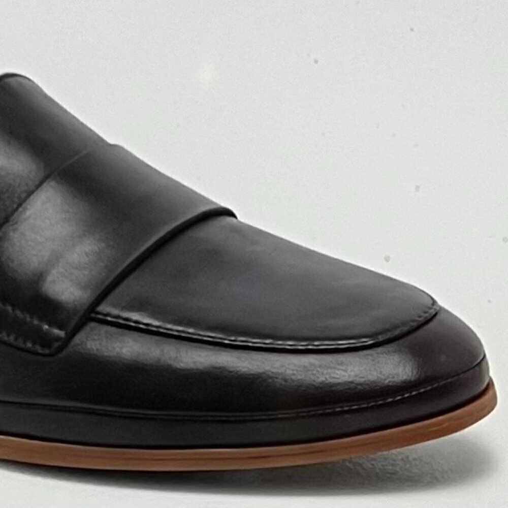 BLONDO Women's Betsan Slip On Loafer Flats in Black Size 9 - Picture 3 of 10